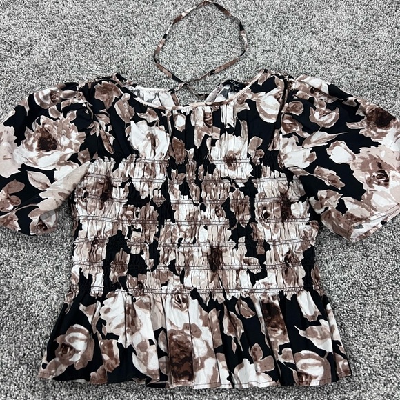 Rails Rosie Floral Smocked Peplum Short Sleeve Top In Sepia Roses Brown Size XS - Picture 4 of 11